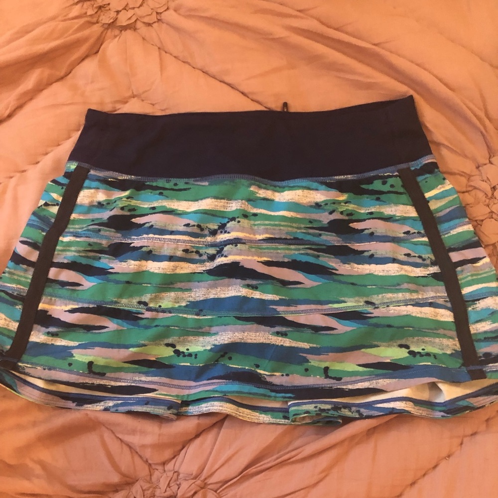 Lulu lemon skirt